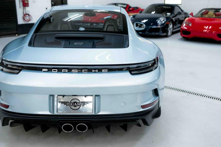 Porsche 992 GT3 Touring