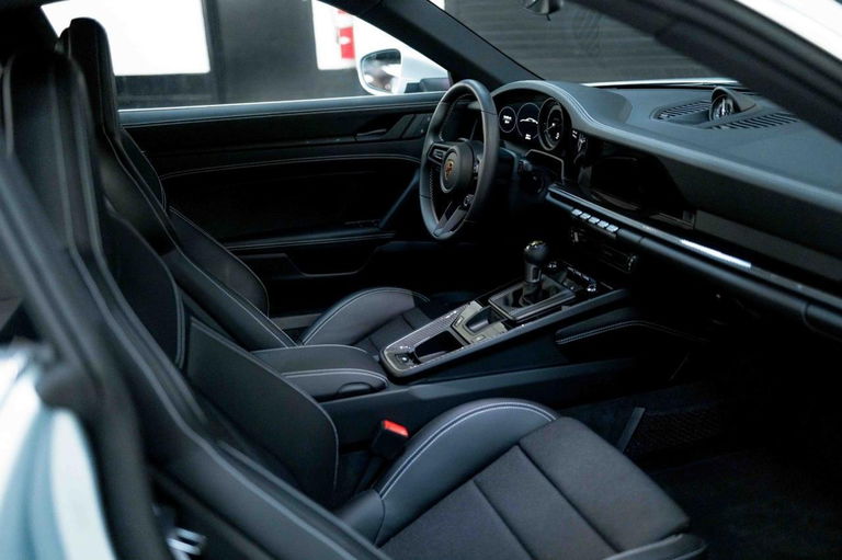 Porsche 992 GT3 Touring