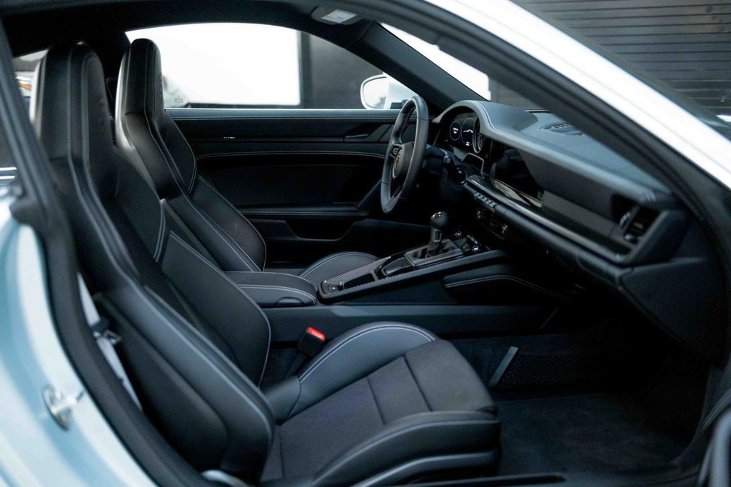 Porsche 992 GT3 Touring