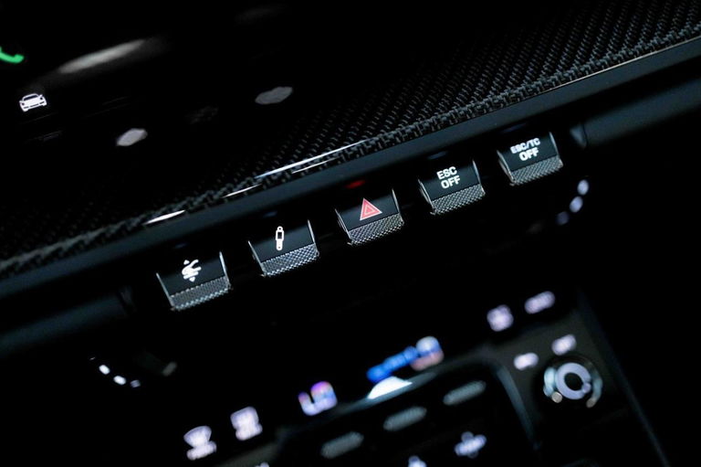 Porsche 992 GT3 Touring