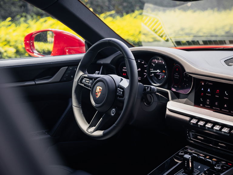 Porsche 992 Carrera 4S