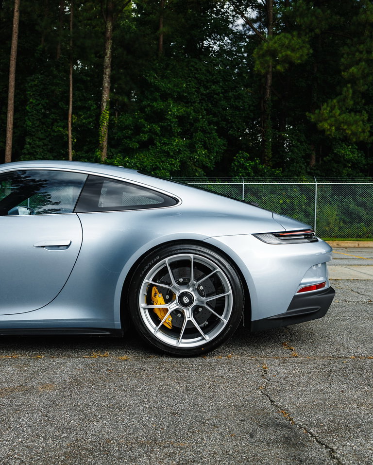 Porsche 992 GT3 Touring