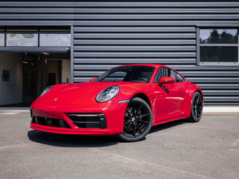 Porsche 992 Carrera 4S