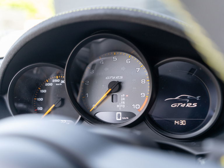 Porsche 718 Cayman GT4 RS