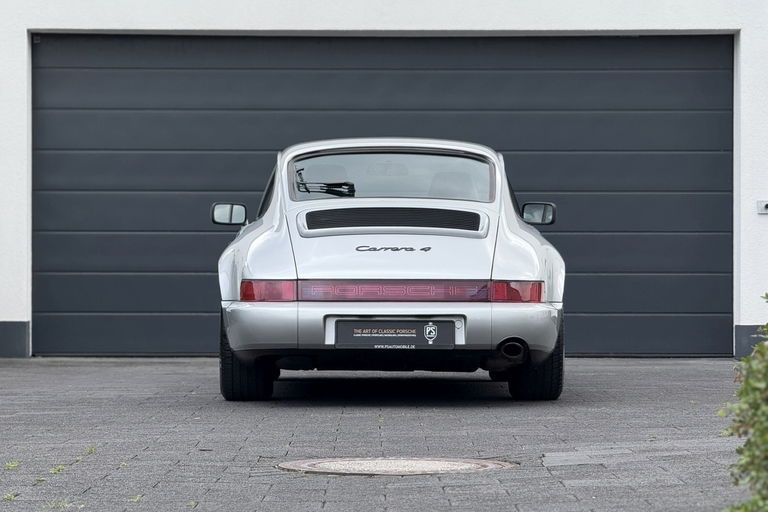 Porsche 964 Carrera 4