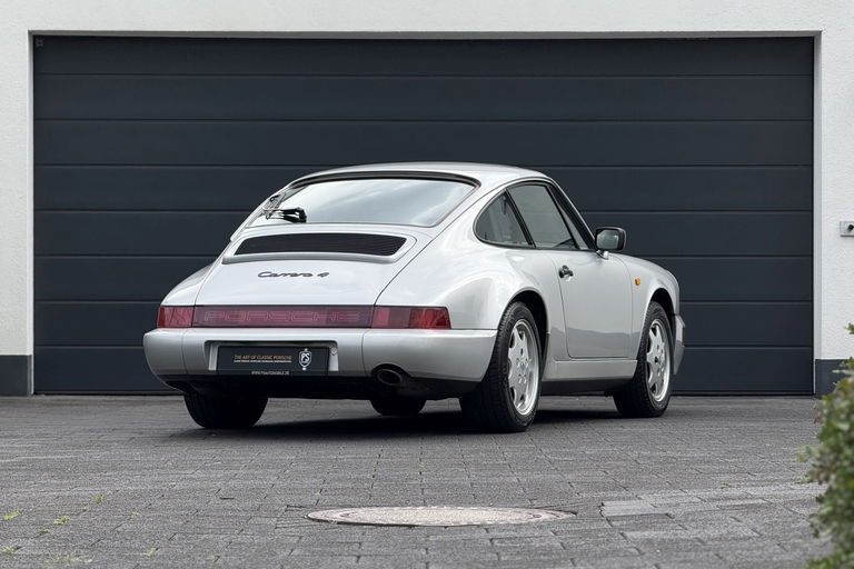 Porsche 964 Carrera 4