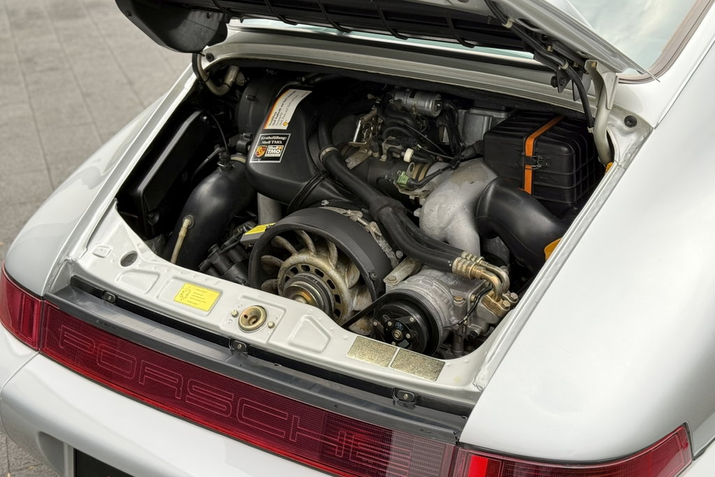 Porsche 964 Carrera 4