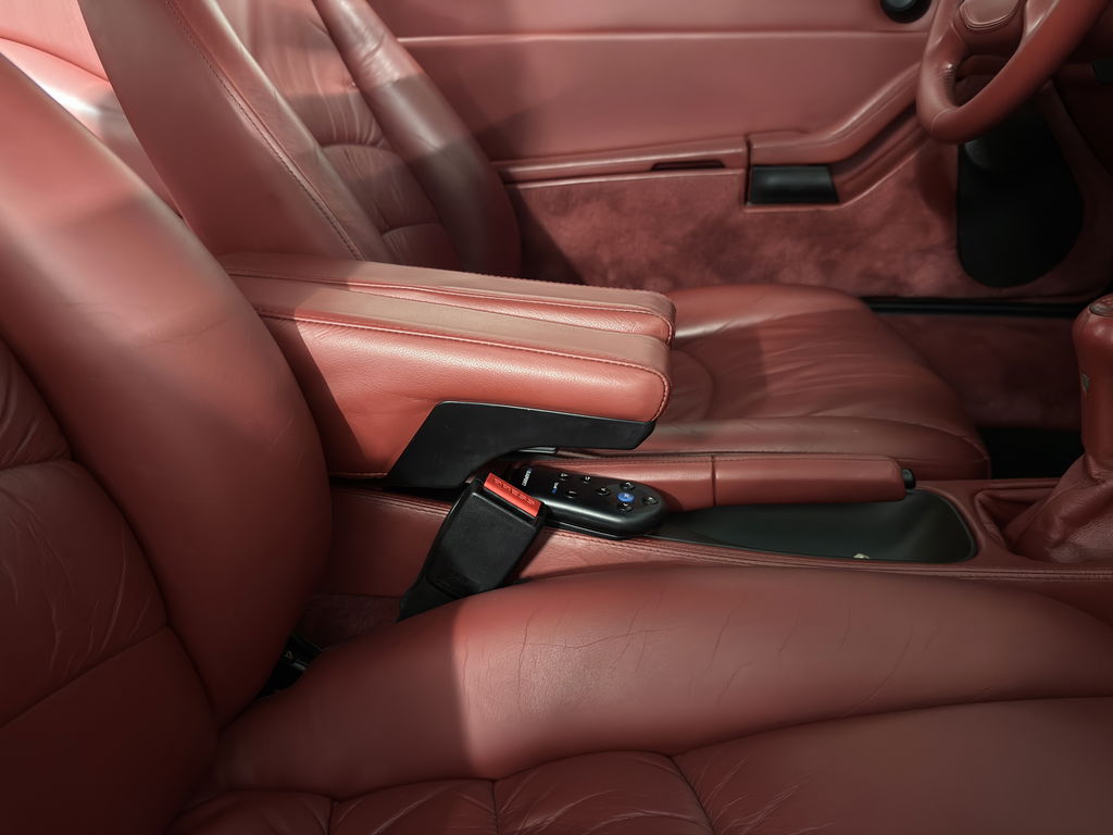 Porsche 993 Carrera 4S