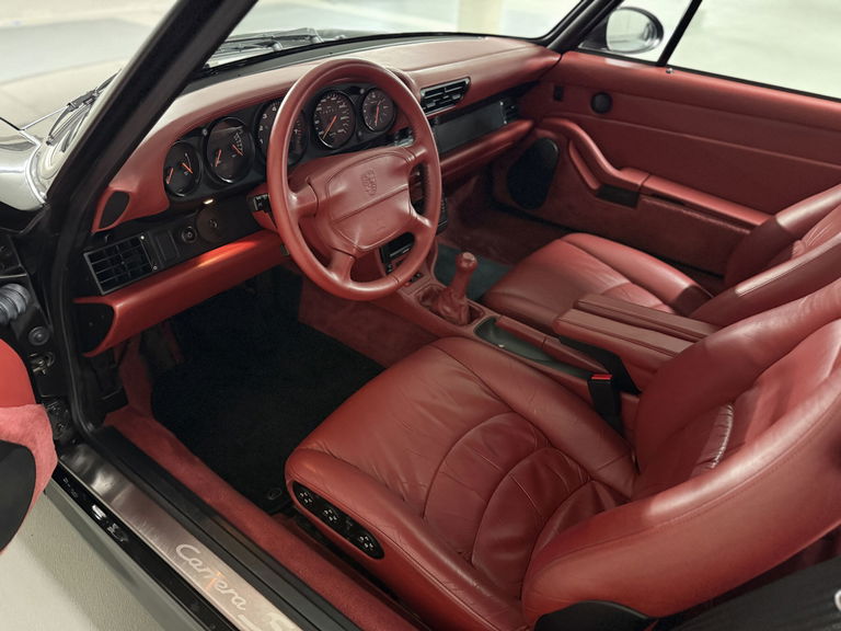 Porsche 993 Carrera 4S