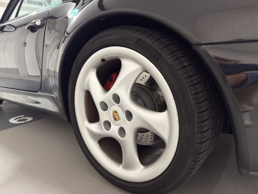 Porsche 993 Carrera 4S