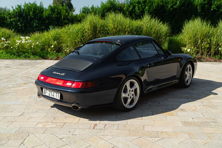 Porsche 993 Carrera 4S