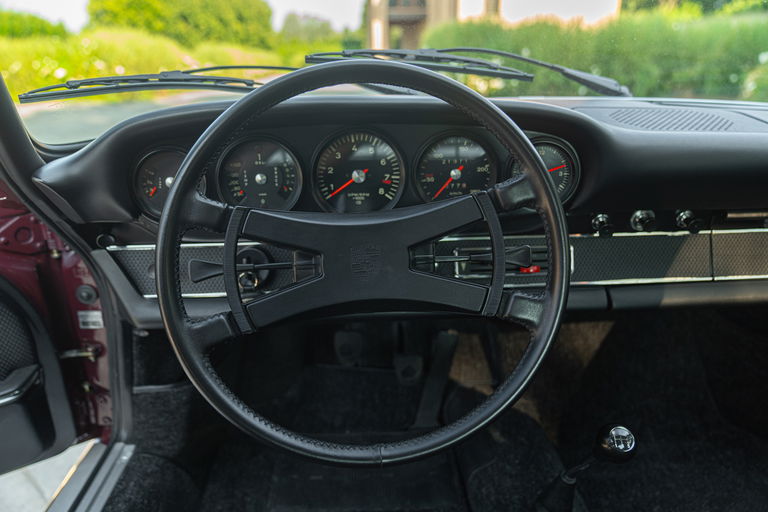 Porsche 911 E