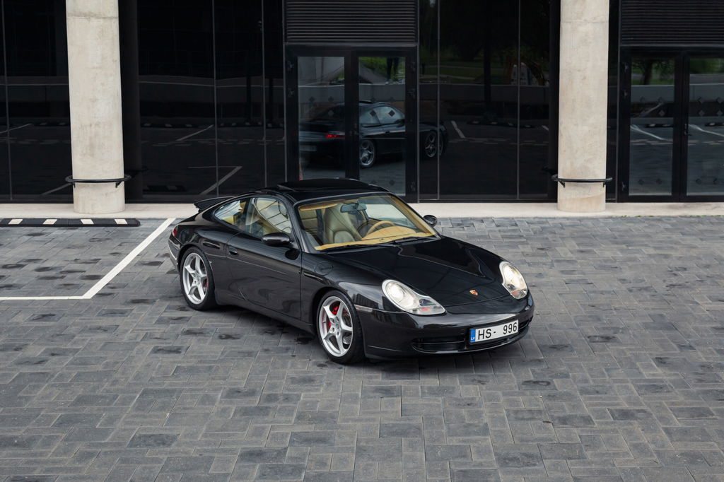 Porsche 996 Carrera