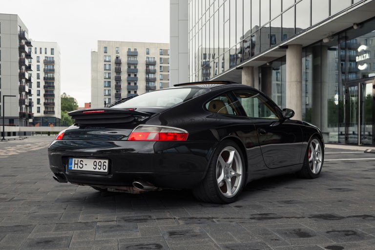 Porsche 996 Carrera