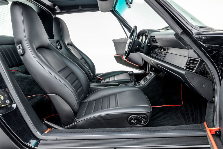 Porsche 964 Carrera 4