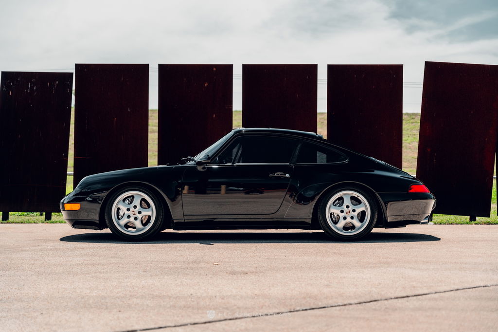 Porsche 993 Carrera 4
