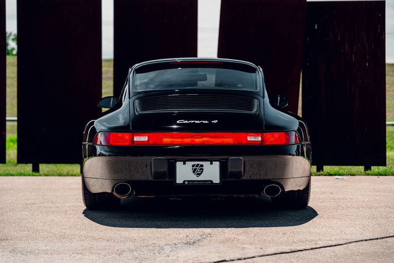 Porsche 993 Carrera 4