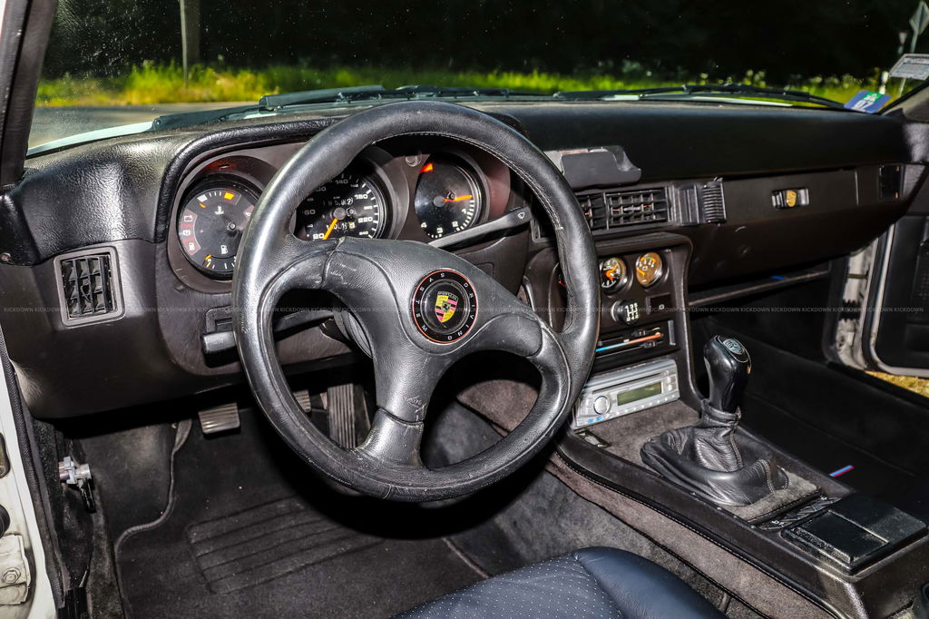 Porsche 924