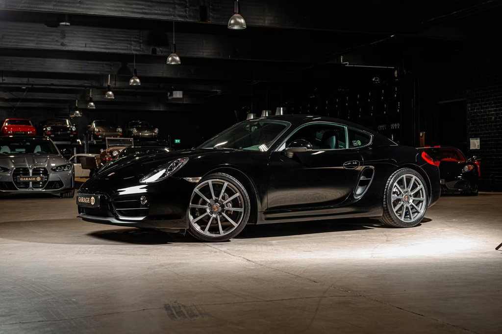 Porsche 981 Cayman Black Edition