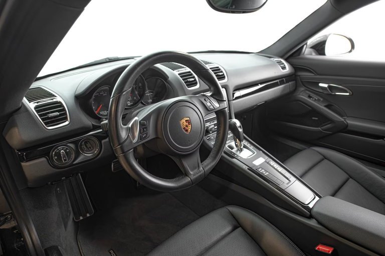 Porsche 981 Cayman Black Edition