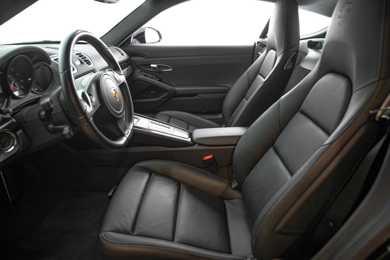 Porsche 981 Cayman Black Edition