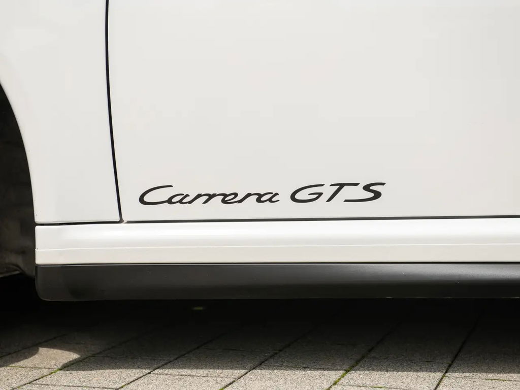 Porsche 997.2 Carrera GTS