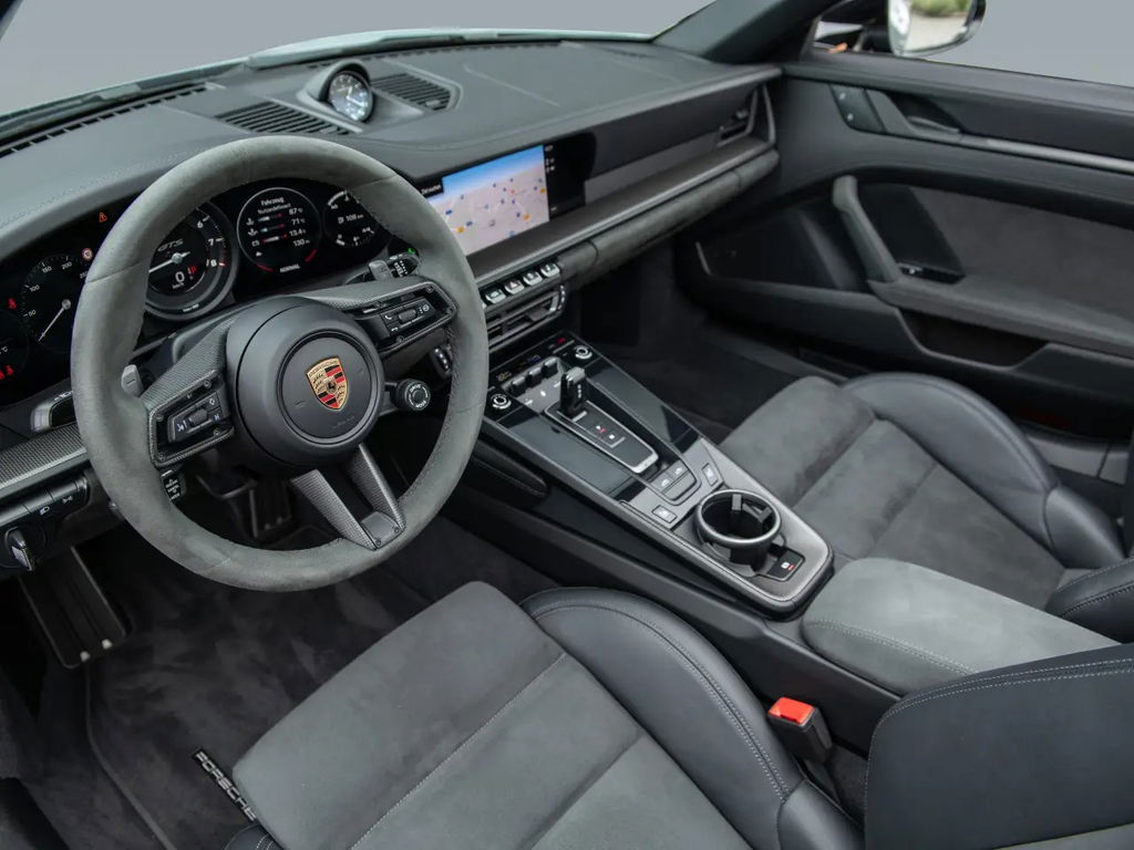 Porsche 992 Targa 4 GTS