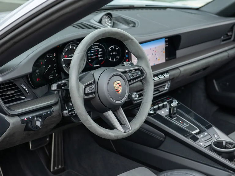 Porsche 992 Targa 4 GTS