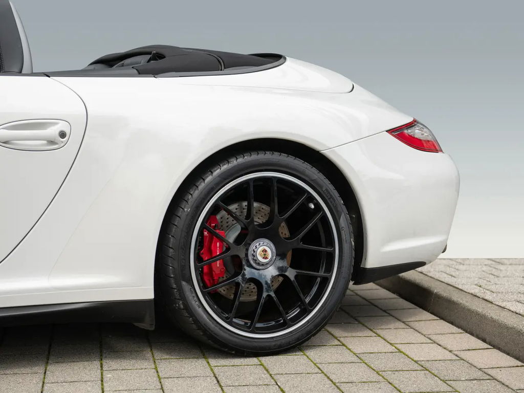 Porsche 997.2 Carrera GTS