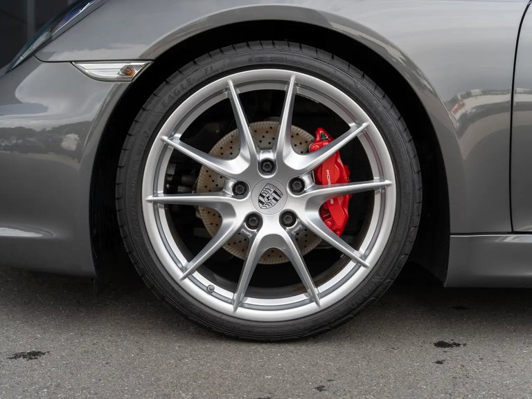 Porsche 981 Boxster S