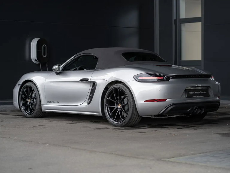 Porsche 718 Boxster Style Edition