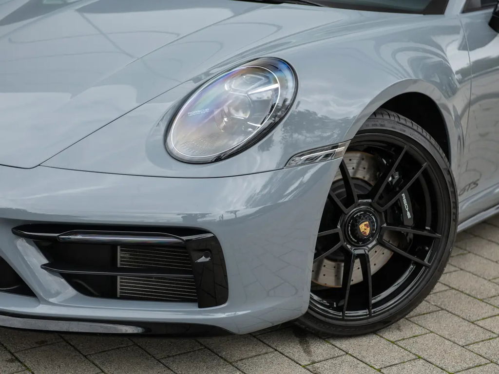 Porsche 992 Targa 4 GTS