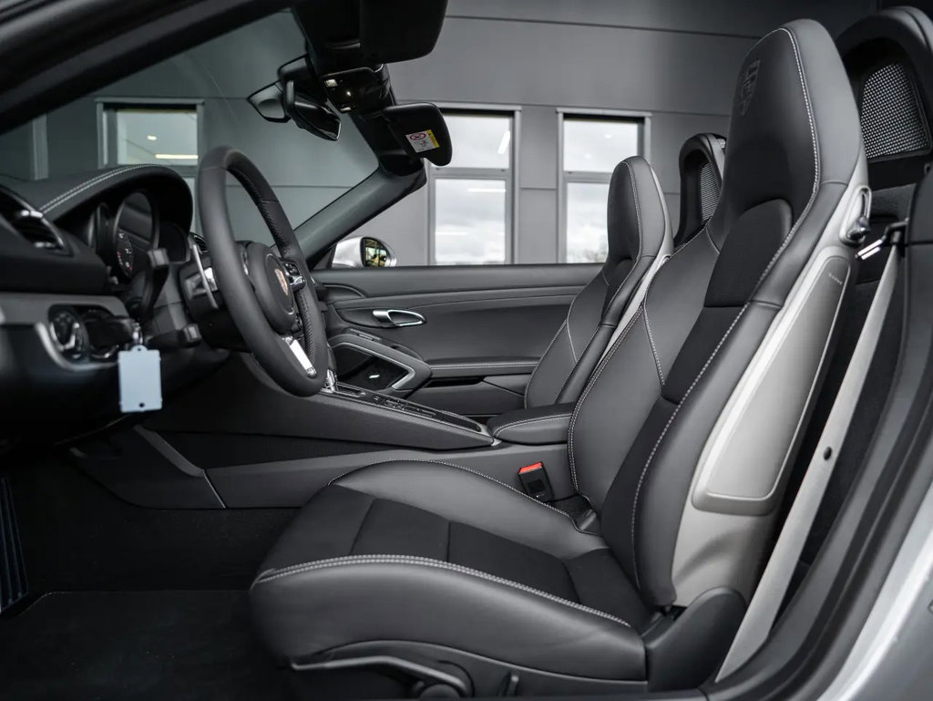 Porsche 718 Boxster Style Edition