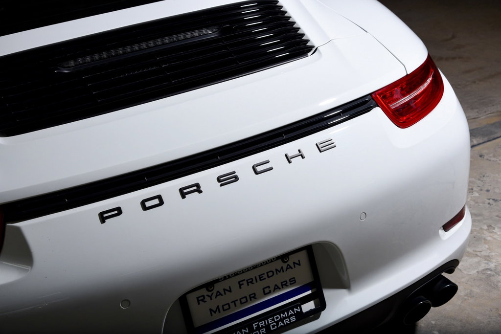Porsche 991 Carrera GTS