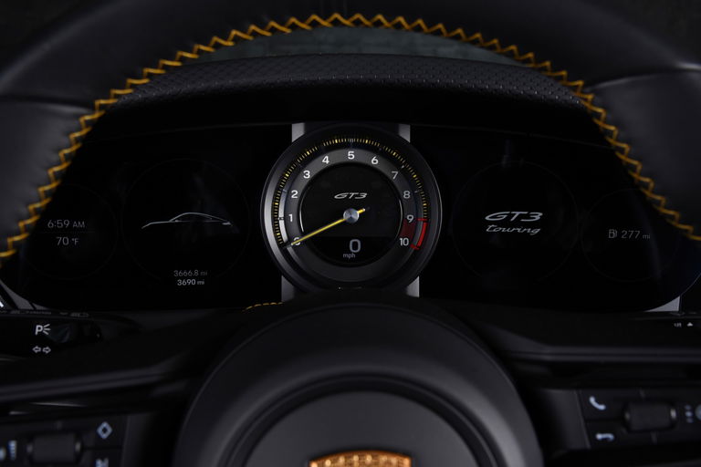 Porsche 992 GT3 Touring