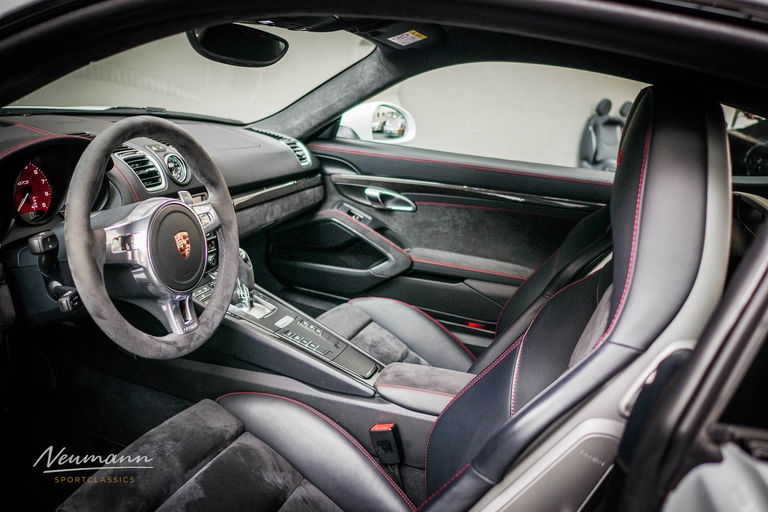 Porsche 981 Cayman GTS