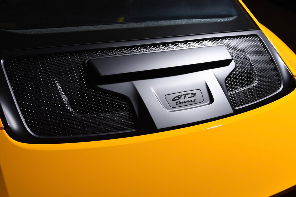 Porsche 992 GT3 Touring