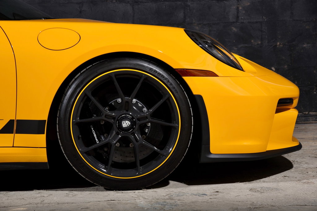 Porsche 992 GT3 Touring
