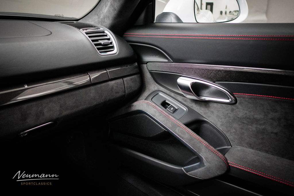 Porsche 981 Cayman GTS