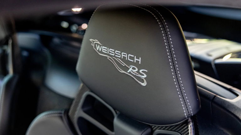 Porsche 718 Cayman GT4 RS