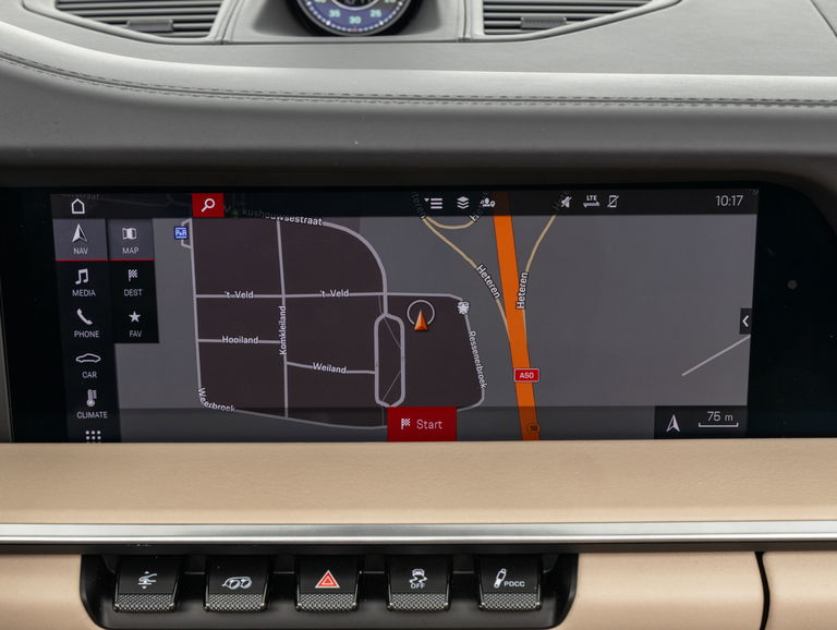 Porsche 992 Heritage Design Edition