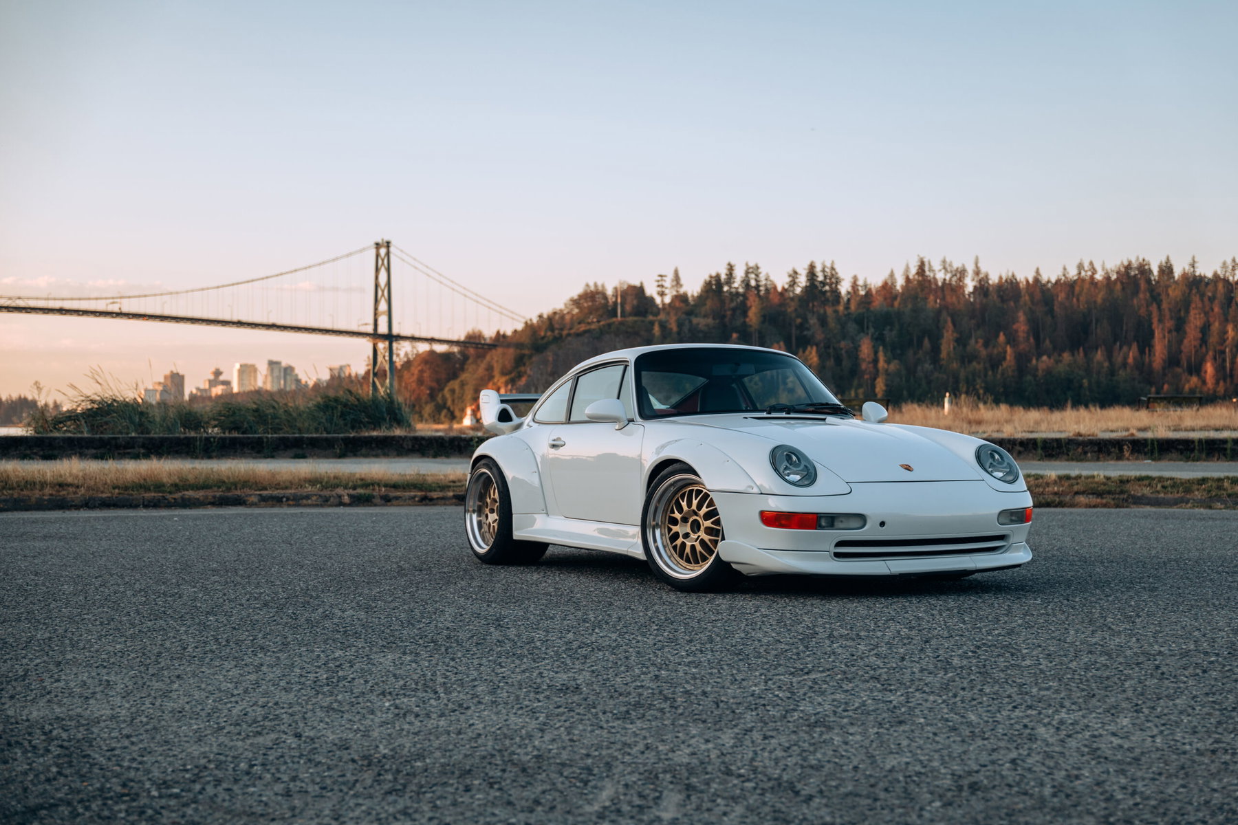 Porsche 993 GT2 Tribute 1997 - elferspot.com - Marketplace for
