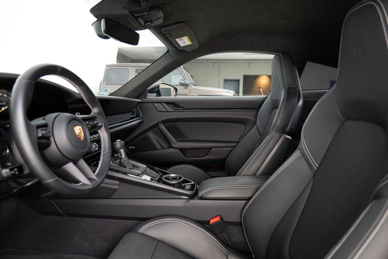 Porsche 992 GT3 Touring