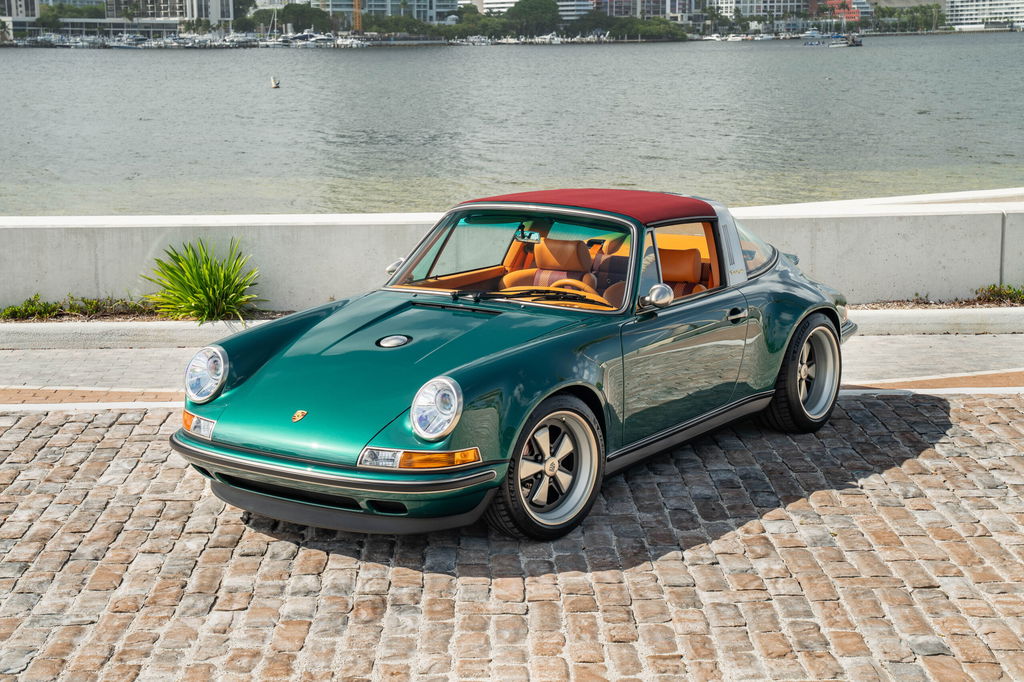 Porsche 911 Reimagined by Singer