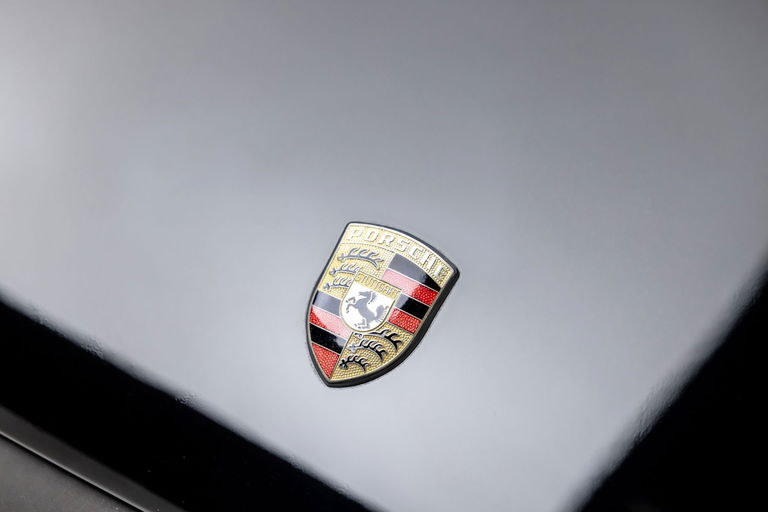 Porsche 911 Carrera (US)