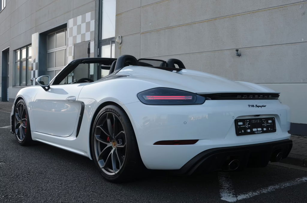 Porsche 718 Spyder