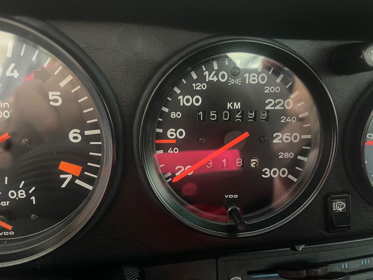 Porsche 911 Turbo 3.3