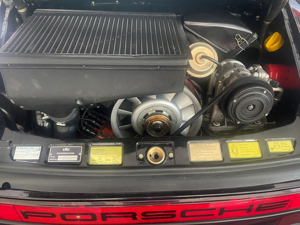 Porsche 911 Turbo 3.3