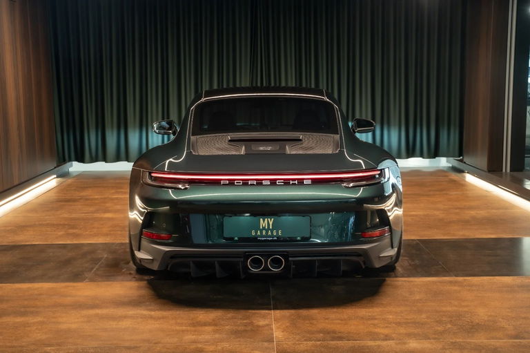 Porsche 992 GT3 Touring