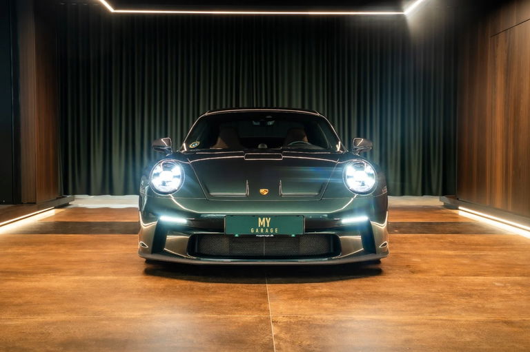 Porsche 992 GT3 Touring